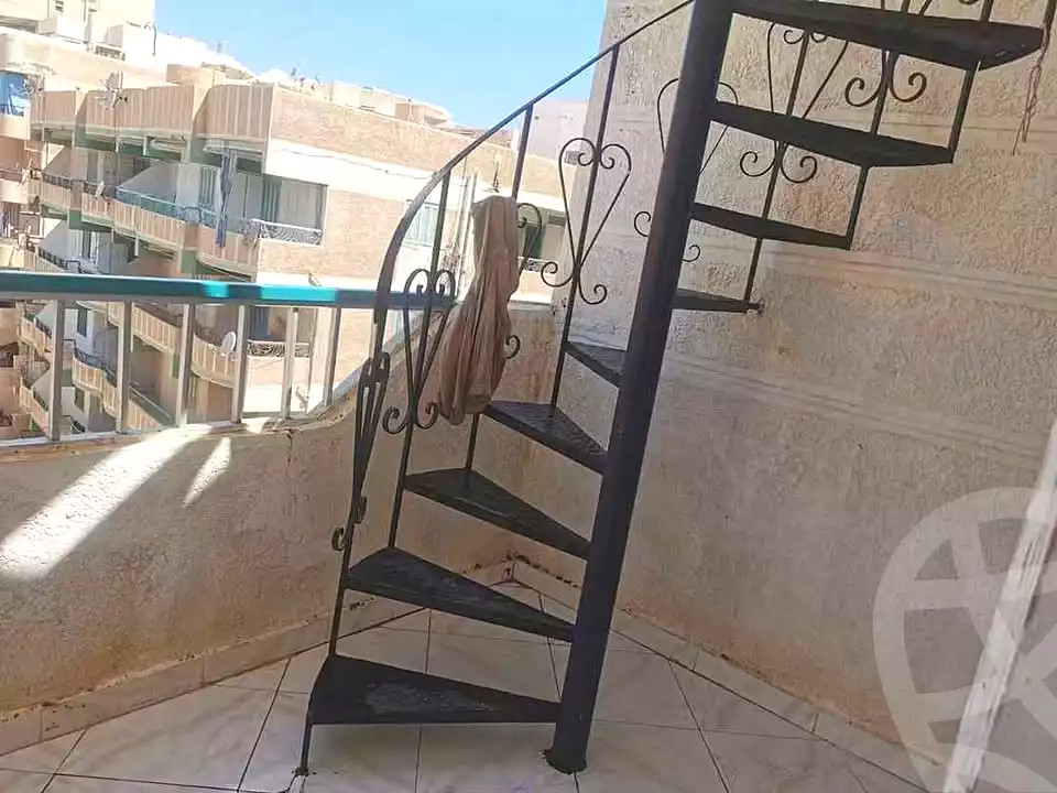 https://aqarmap.com.eg/ar/listing/7215806-for-sale-alexandria-al-agamy-shataa-el-nakheel-street-12