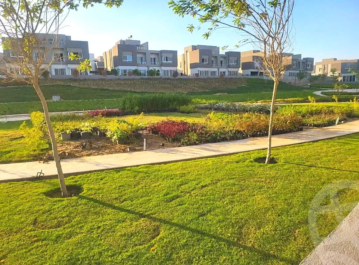 https://aqarmap.com.eg/ar/listing/7215949-for-sale-cairo-new-cairo-compounds-trio-gardens