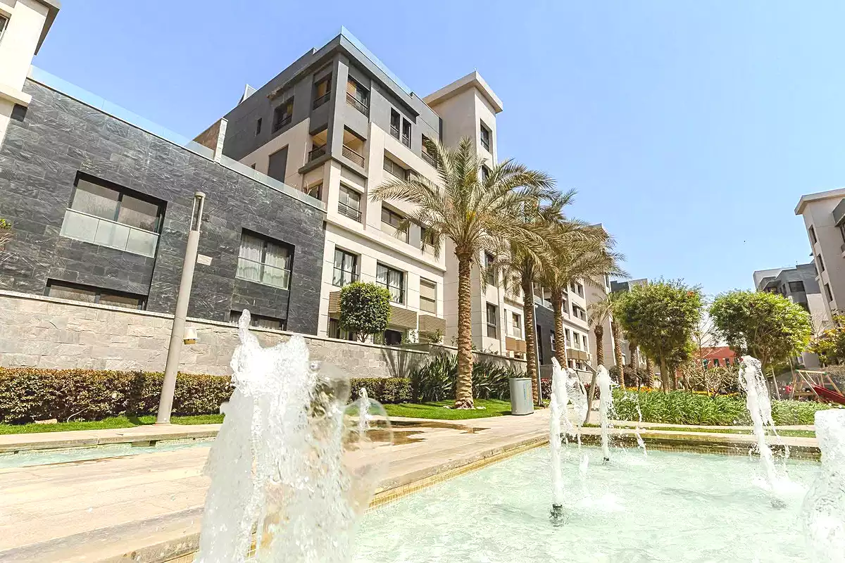 https://aqarmap.com.eg/ar/listing/7215949-for-sale-cairo-new-cairo-compounds-trio-gardens