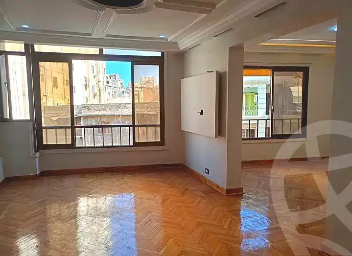 https://aqarmap.com.eg/en/listing/7216003-for-sale-alexandria-smouha