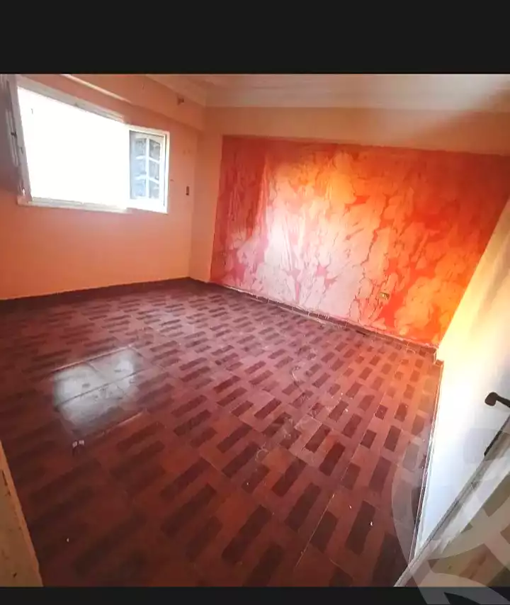 https://aqarmap.com.eg/ar/listing/7216013-for-sale-alexandria-al-agamy-el-hanouvel-al-asdakaa-st