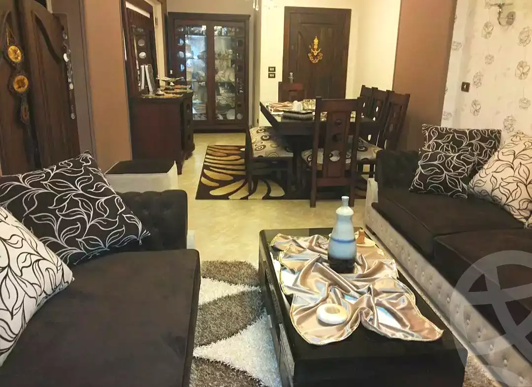 https://aqarmap.com.eg/en/listing/7216019-for-sale-alexandria-al-agamy-el-hanouvel-abo-bakr-el-sedeek-st