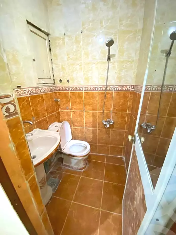 https://aqarmap.com.eg/ar/listing/7216051-for-rent-cairo-el-haram-shareaa-khatem-el-morsalen