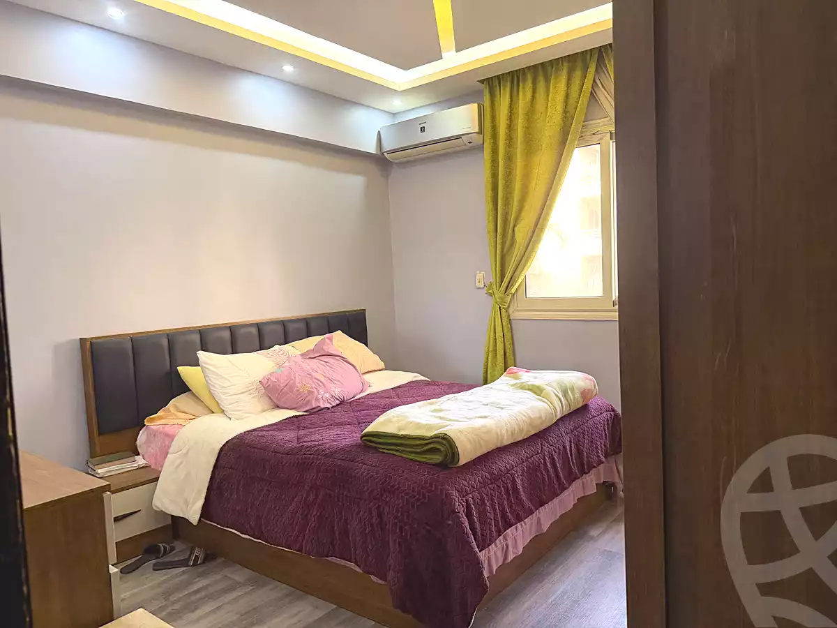 https://aqarmap.com.eg/ar/listing/7215988-for-sale-cairo-el-sheikh-zayed-city-compounds-jn-zyd