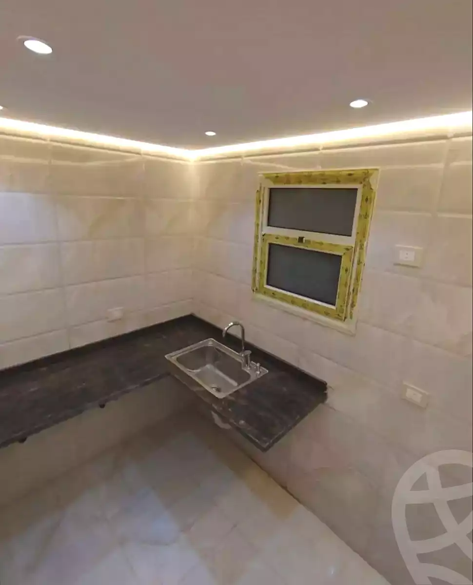 https://aqarmap.com.eg/ar/listing/7216092-for-rent-alexandria-moharram-bey