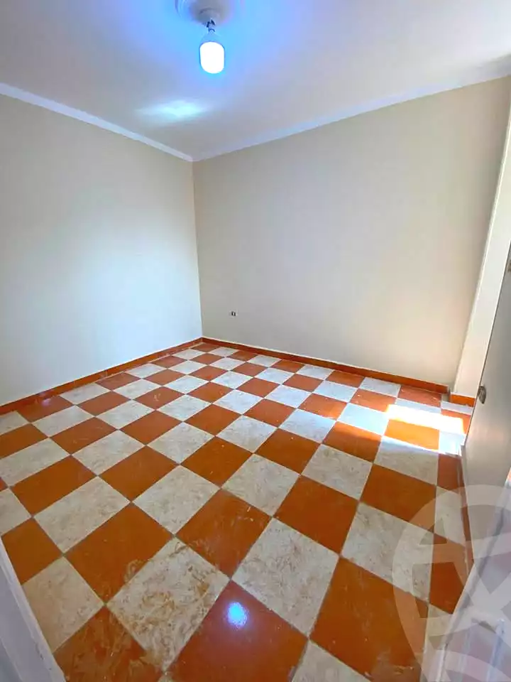 https://aqarmap.com.eg/ar/listing/7216099-for-rent-cairo-el-haram-shareaa-khatem-el-morsalen