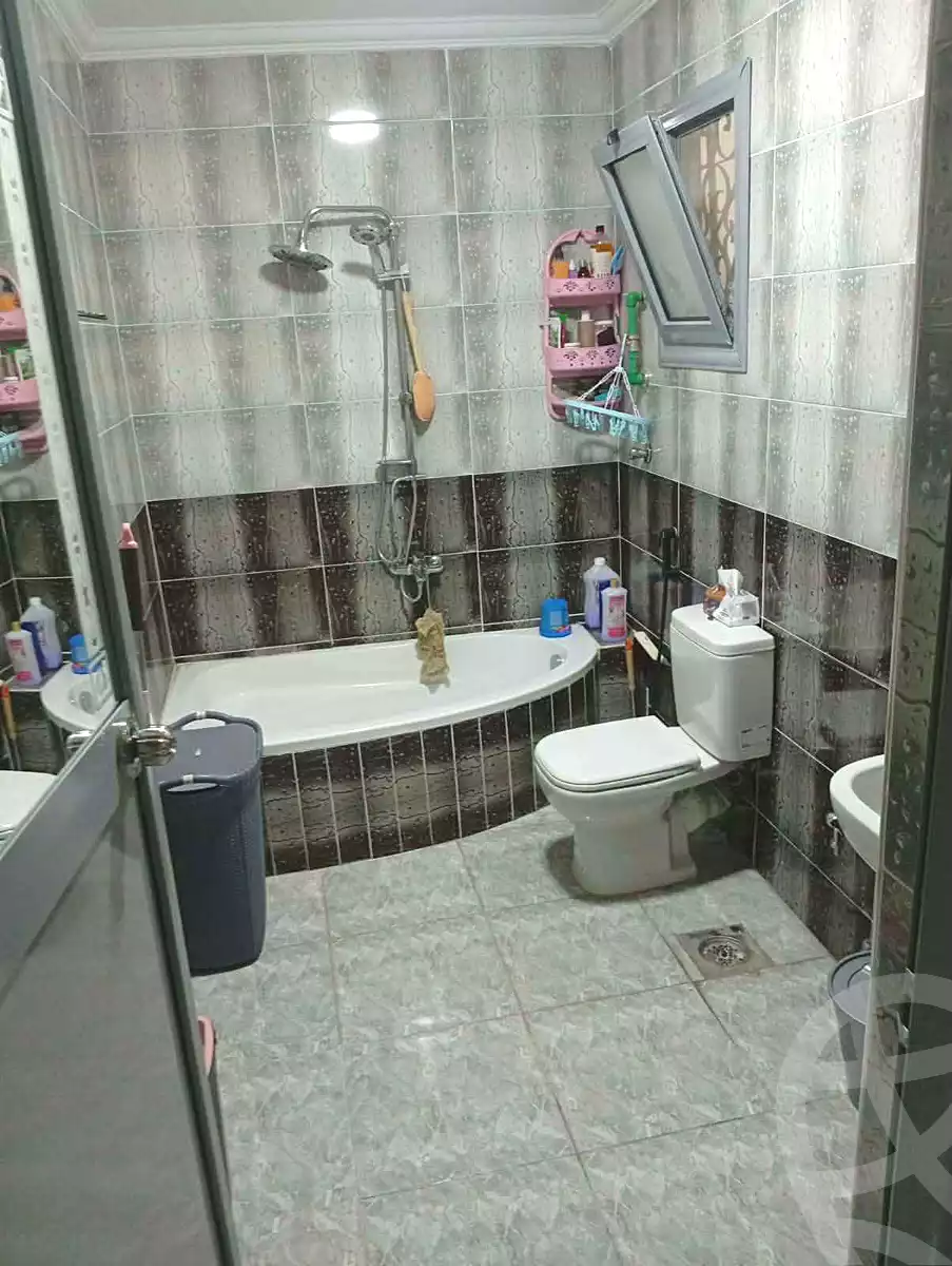 https://aqarmap.com.eg/ar/listing/7216102-for-sale-alexandria-al-agamy-el-hanouvel