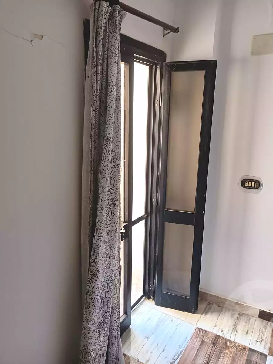 https://aqarmap.com.eg/ar/listing/7203857-for-sale-alexandria-al-agamy-lbytsh-bianchiii
