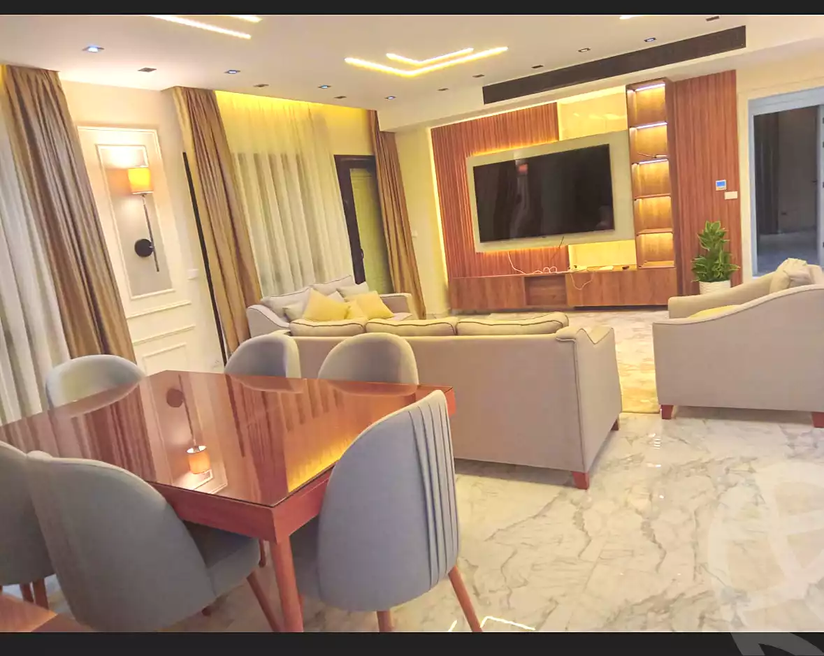 https://aqarmap.com.eg/ar/listing/7199229-for-rent-cairo-new-cairo-compounds-villette-kmbwnd-sky-kwndwz-swdyk-villette