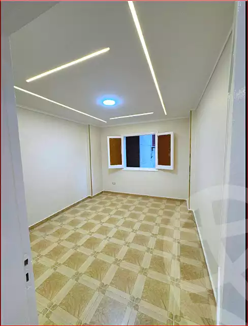 https://aqarmap.com.eg/ar/listing/7216452-for-sale-alexandria-sydy-bshr-sydy-bshr-bhry-shr-mhmwd-l-yswy