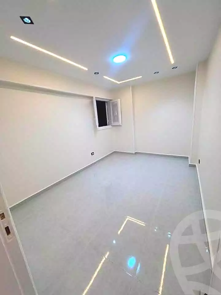 https://aqarmap.com.eg/en/listing/7216483-for-sale-alexandria-sydy-bshr-sydy-bshr-bhry-shr-mhmwd-l-yswy