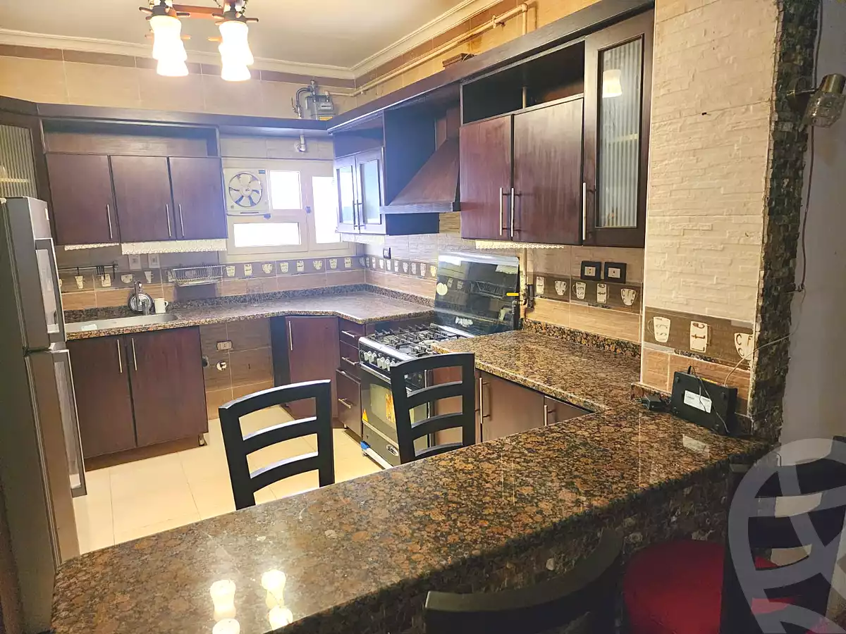 https://aqarmap.com.eg/en/listing/7216507-for-rent-cairo-el-sheikh-zayed-city-el-hay-elawel-street-10