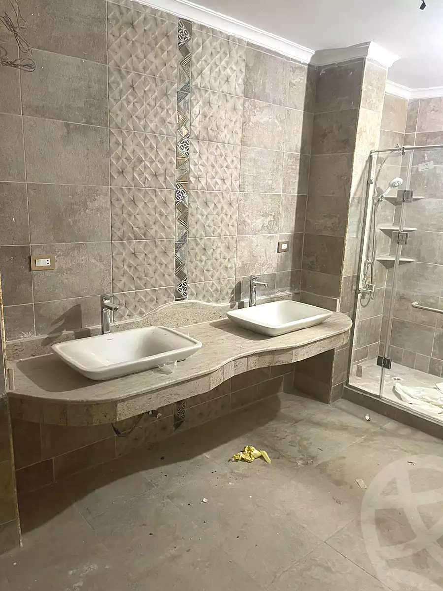 https://aqarmap.com.eg/ar/listing/7216544-for-sale-cairo-6th-of-october-el-ahyaa-neighborhood-3rd-al-hay-al-thalith-st