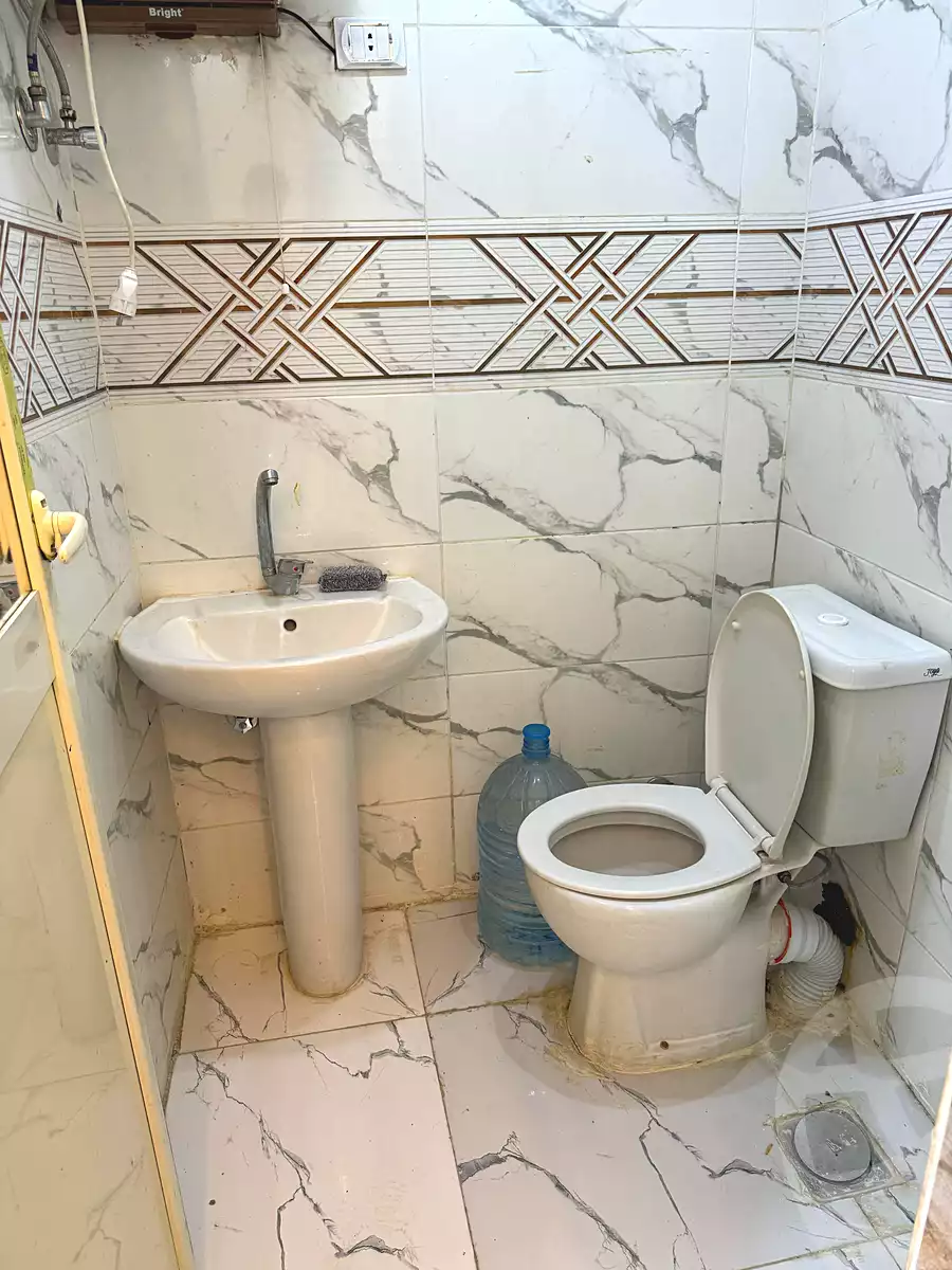 https://aqarmap.com.eg/en/listing/7216575-for-rent-cairo-6th-of-october-el-ahyaa-neighborhood-1st-third-neighborhood