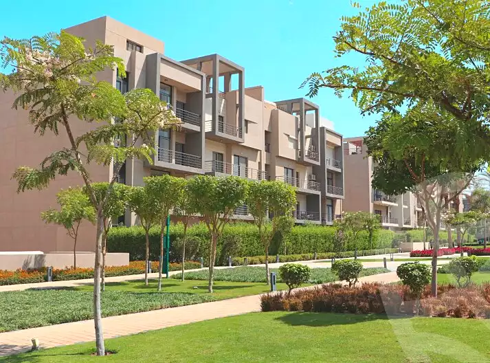 https://aqarmap.com.eg/en/listing/7216579-for-sale-cairo-new-cairo-compounds-fifth-square