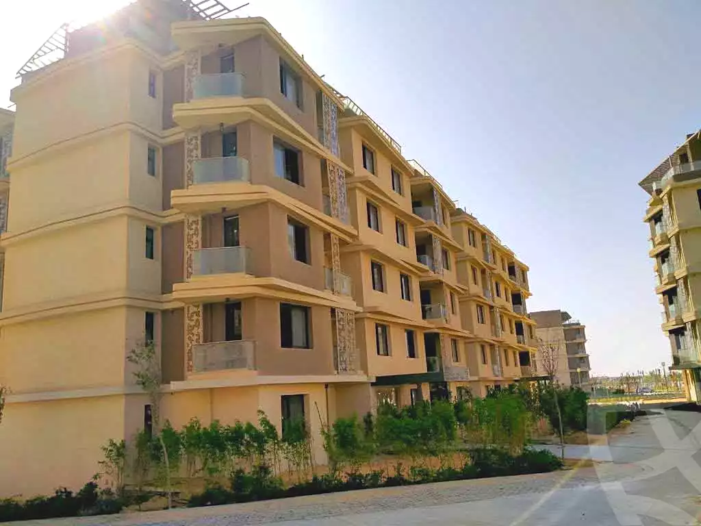 https://aqarmap.com.eg/en/listing/7216688-for-sale-cairo-6th-of-october-hadaeq-october-compounds-badya-compound-palm-hills