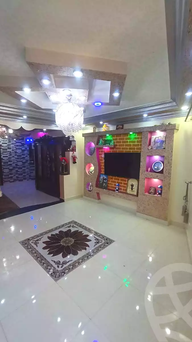 https://aqarmap.com.eg/ar/listing/7216934-for-sale-cairo-ain-shams-ain-shams-el-sharkia-sedky-st