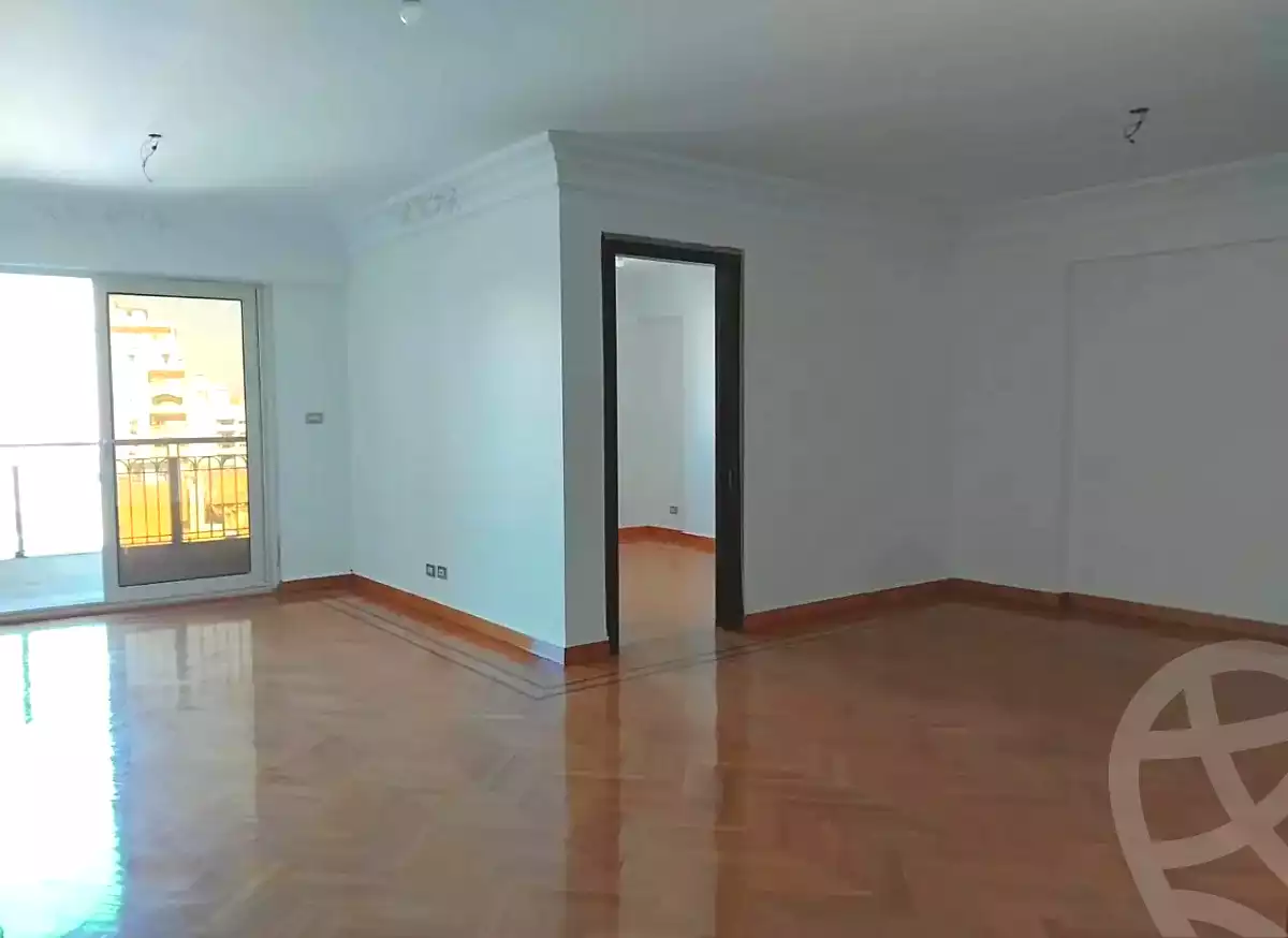 https://aqarmap.com.eg/ar/listing/7216984-for-rent-alexandria-camp-cesar-port-said-street