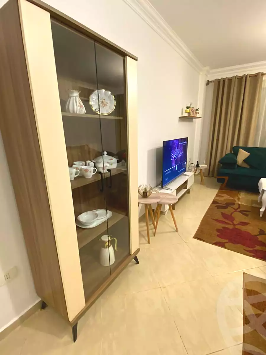 https://aqarmap.com.eg/ar/listing/7217011-for-rent-cairo-el-sheikh-zayed-city-compounds-dr-msr