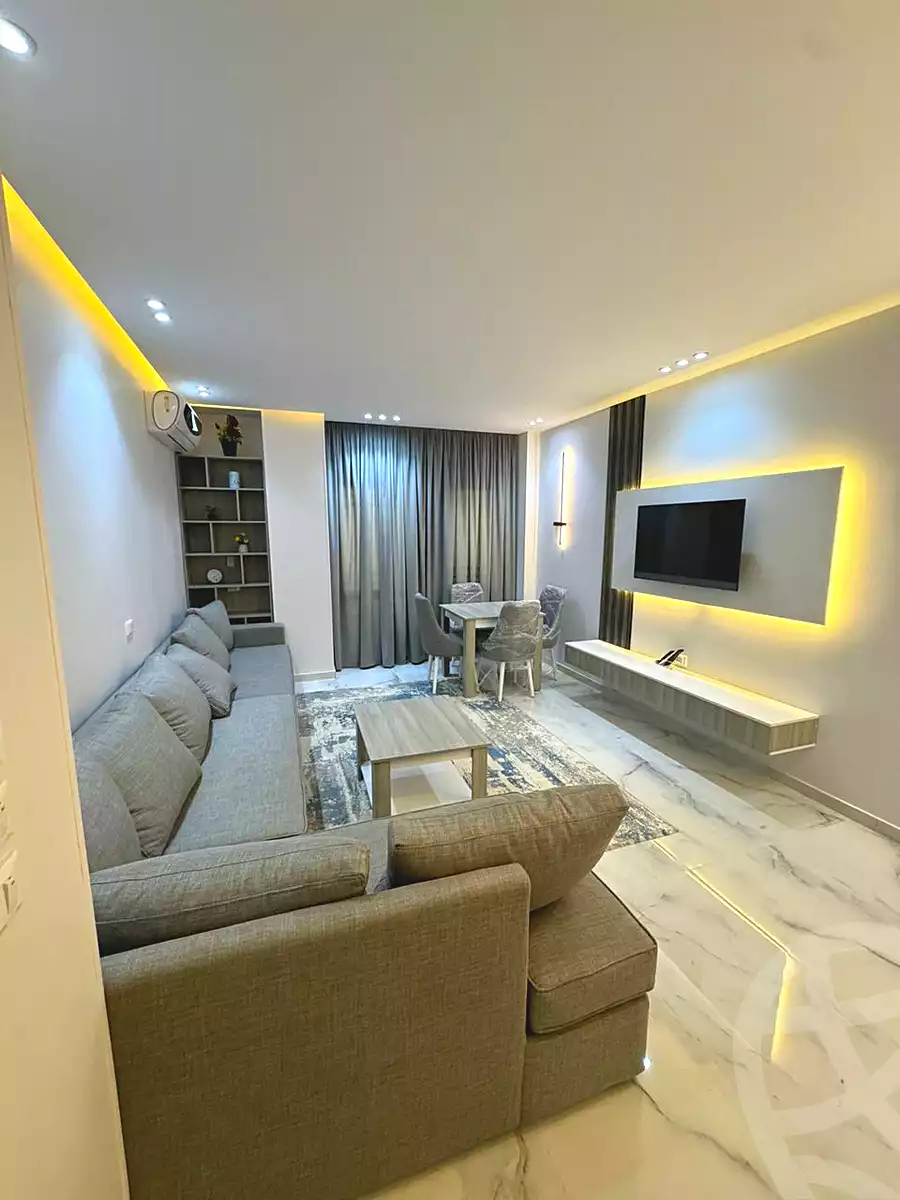 https://aqarmap.com.eg/ar/listing/7217041-for-rent-cairo-6th-of-october-el-ahyaa-neighborhood-2nd-divided-from-al-kafrawei-st