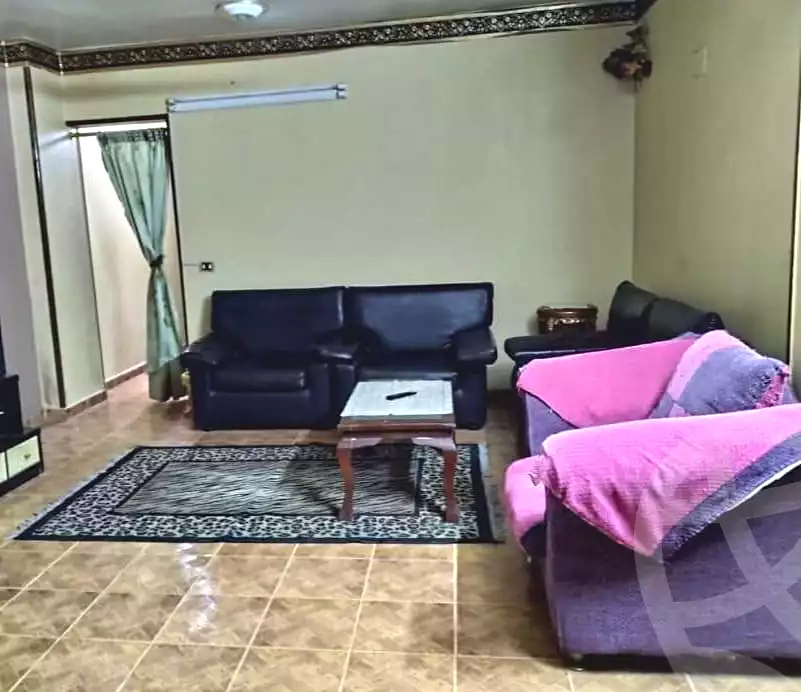 https://aqarmap.com.eg/ar/listing/7217060-for-rent-cairo-6th-of-october-el-ahyaa-neighborhood-2nd-divided-from-al-kafrawei-st