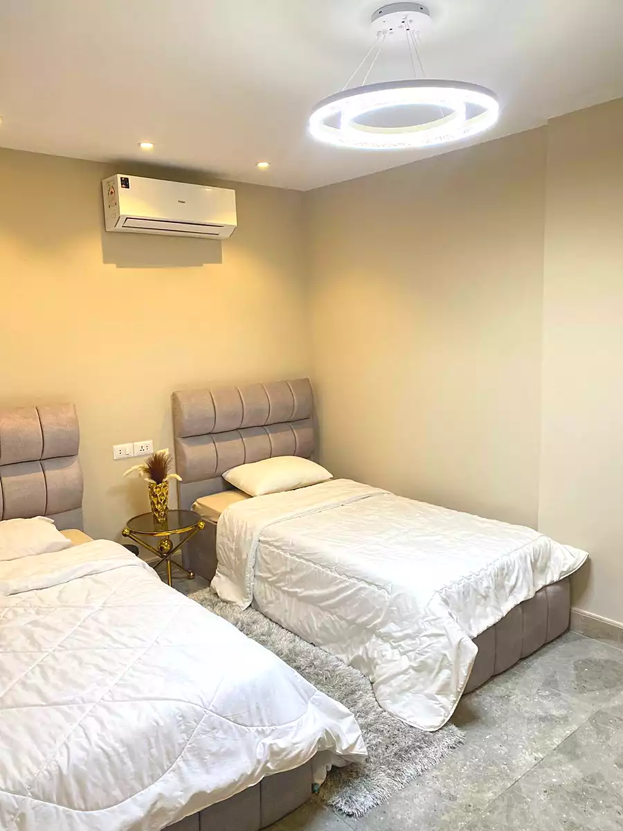 https://aqarmap.com.eg/ar/listing/7217065-for-rent-cairo-el-sheikh-zayed-city-compounds-beverly-hills