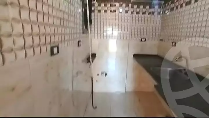 https://aqarmap.com.eg/ar/listing/7217082-for-sale-alexandria-al-agamy-el-hanouvel-el-kholafaa-el-rashdeen-st
