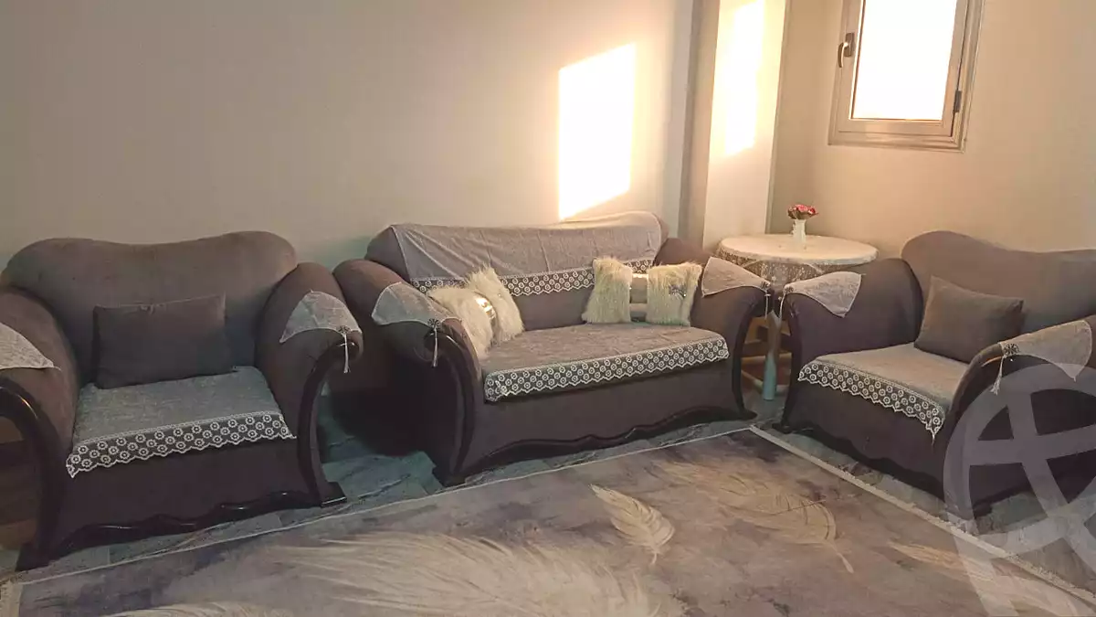 https://aqarmap.com.eg/ar/listing/7217104-for-rent-cairo-6th-of-october-el-ahyaa-neighborhood-3rd-al-hay-al-thalith-st