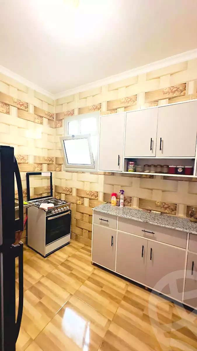 https://aqarmap.com.eg/ar/listing/7217104-for-rent-cairo-6th-of-october-el-ahyaa-neighborhood-3rd-al-hay-al-thalith-st