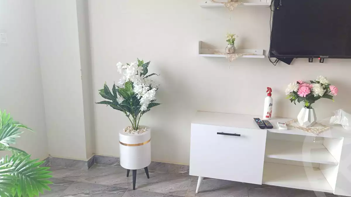 https://aqarmap.com.eg/ar/listing/7217104-for-rent-cairo-6th-of-october-el-ahyaa-neighborhood-3rd-al-hay-al-thalith-st