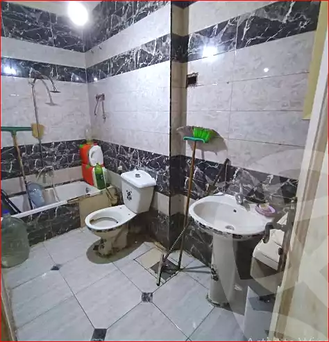 https://aqarmap.com.eg/ar/listing/7217115-for-sale-alexandria-sydy-bshr-shr-mlk-hfny