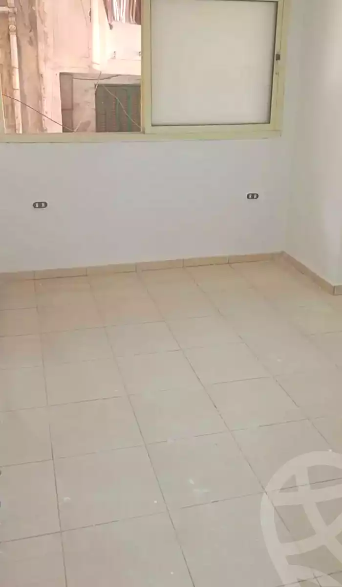 https://aqarmap.com.eg/ar/listing/7217155-for-sale-alexandria-sydy-bshr-sydy-bshr-bhry-gamal-abd-el-nasir-st