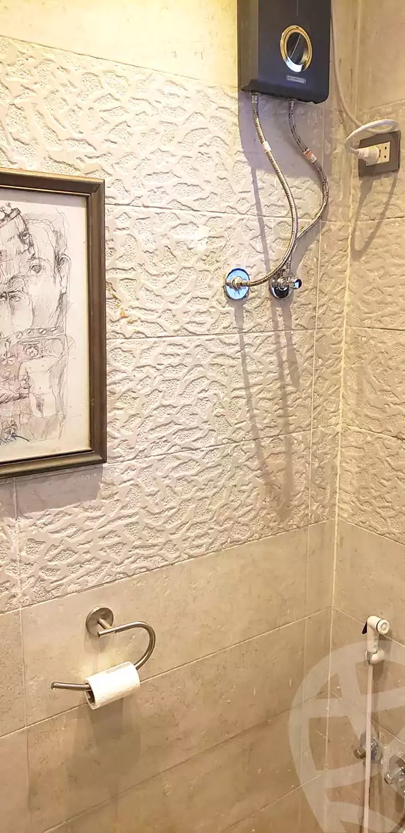 https://aqarmap.com.eg/ar/listing/7217214-for-rent-cairo-el-sheikh-zayed-city-compounds-beverly-hills