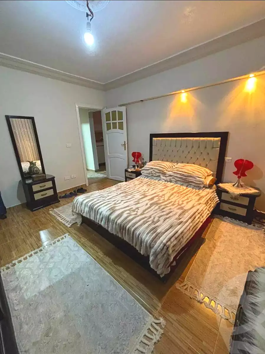 https://aqarmap.com.eg/ar/listing/7217430-for-sale-alexandria-lsywf-el-seyouf-bahri-branched-from-ali-hipa-st
