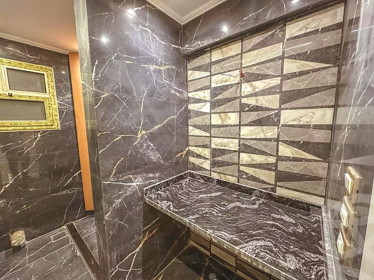 https://aqarmap.com.eg/ar/listing/7217583-for-sale-cairo-6th-of-october-hadaeq-october-compounds-isola