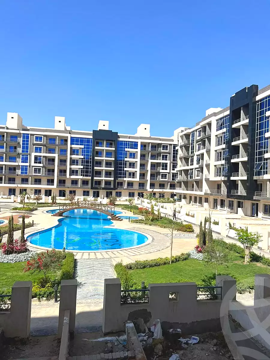 https://aqarmap.com.eg/ar/listing/7217583-for-sale-cairo-6th-of-october-hadaeq-october-compounds-isola