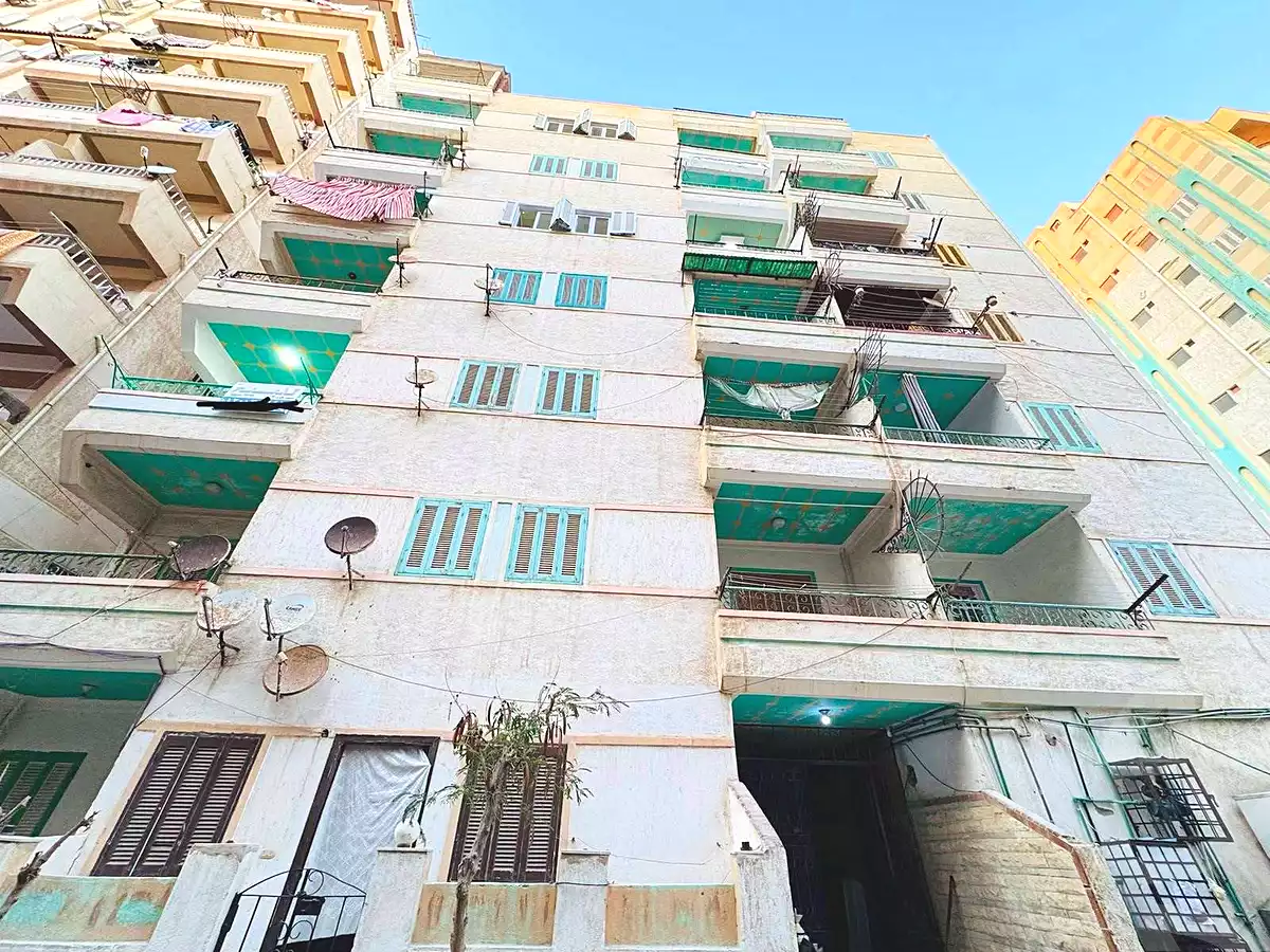 https://aqarmap.com.eg/ar/listing/7217696-for-sale-alexandria-al-agamy-shataa-el-nakheel