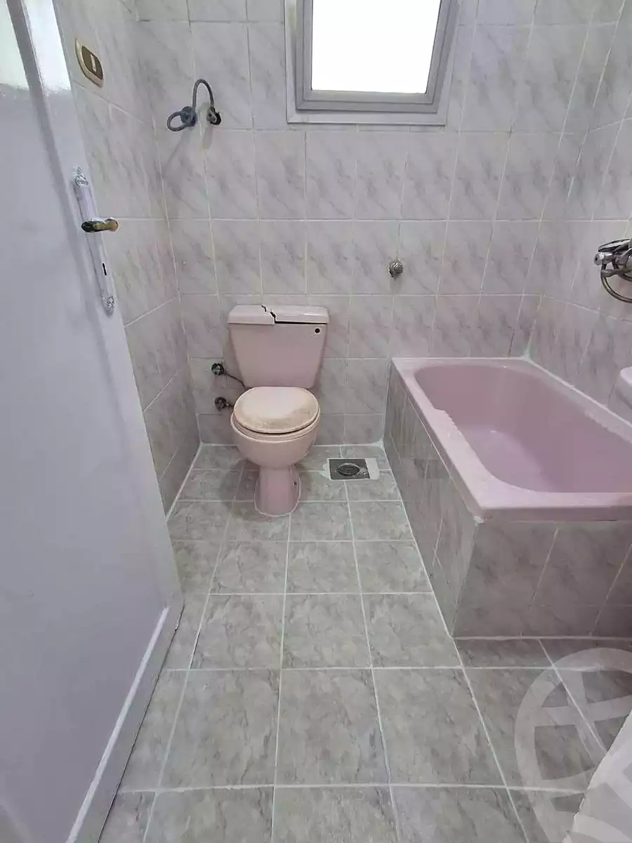 https://aqarmap.com.eg/ar/listing/7217706-for-sale-alexandria-al-agamy-shataa-el-nakheel