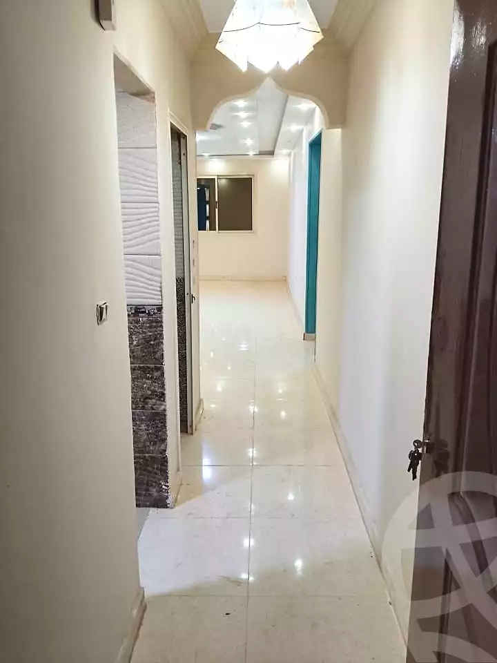 https://aqarmap.com.eg/en/listing/7218068-for-sale-cairo-el-haram-shareaa-khatem-el-morsalen