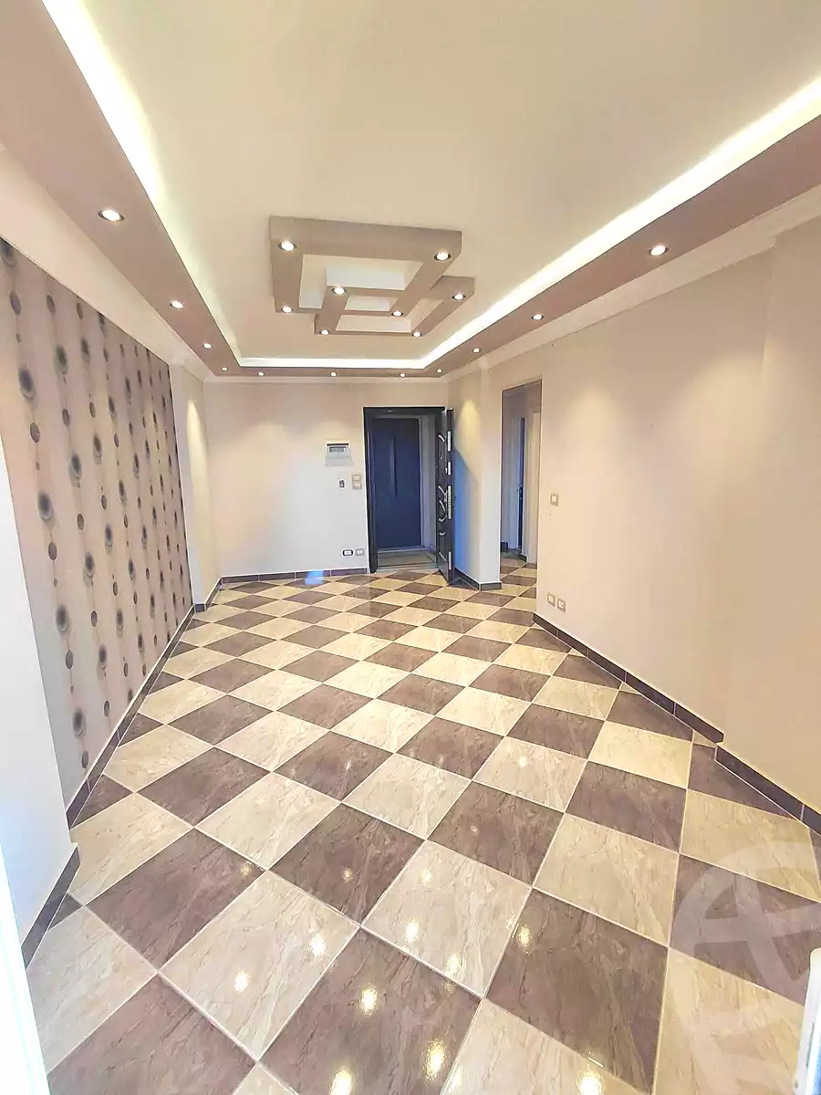 https://aqarmap.com.eg/ar/listing/7218114-for-sale-alexandria-sydy-bshr-sydy-bshr-bhry-khalil-hamada-st