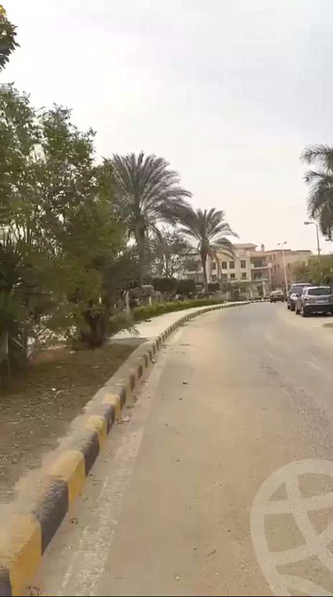 https://aqarmap.com.eg/ar/listing/7218118-for-sale-cairo-new-cairo-ganob-el-akadamiya-south-academy-a-abo-zarr-el-ghifari-st