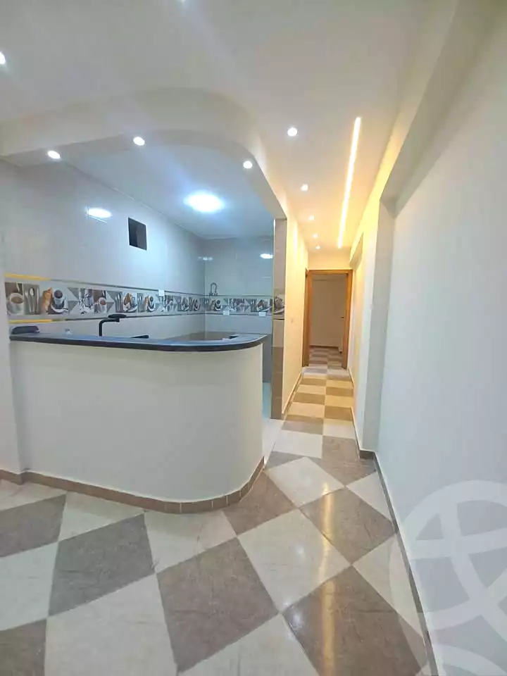 https://aqarmap.com.eg/ar/listing/7218131-for-sale-alexandria-sydy-bshr-sydy-bshr-bhry-shr-mhmd-njyb