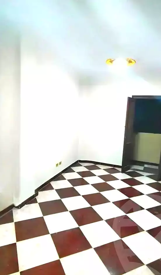 https://aqarmap.com.eg/ar/listing/7218255-for-sale-alexandria-al-agamy-lbytsh