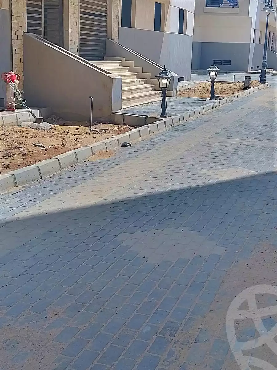 https://aqarmap.com.eg/ar/listing/7218436-for-sale-cairo-new-cairo-compounds-rawdet-al-yasmeen-compound