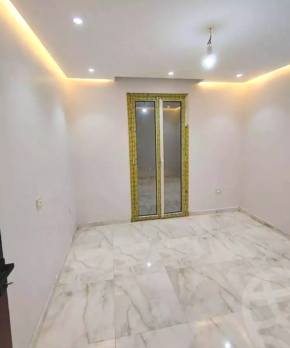 https://aqarmap.com.eg/ar/listing/7218442-for-rent-alexandria-moharram-bey