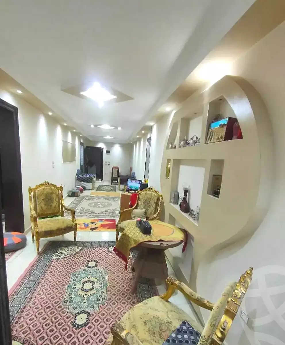 https://aqarmap.com.eg/en/listing/7218475-for-sale-alexandria-lsywf-el-falki