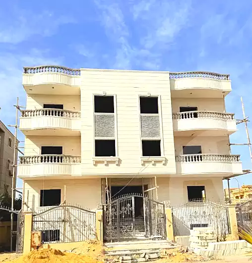 https://aqarmap.com.eg/ar/listing/7218730-for-sale-cairo-6th-of-october-garb-someed-neighborhood-14th-el-nabatat-st