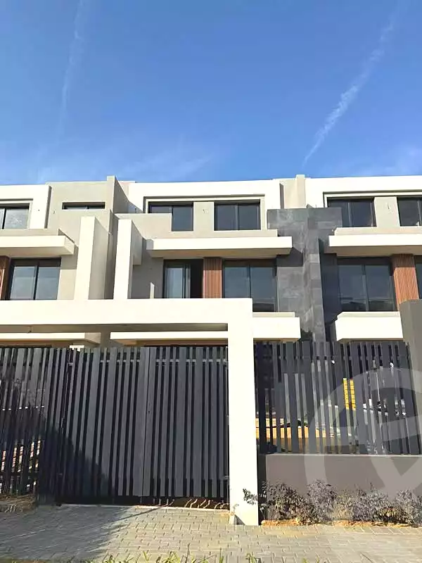 https://aqarmap.com.eg/en/listing/7218781-for-sale-cairo-new-cairo-compounds-el-patio-town-compound-la-vista
