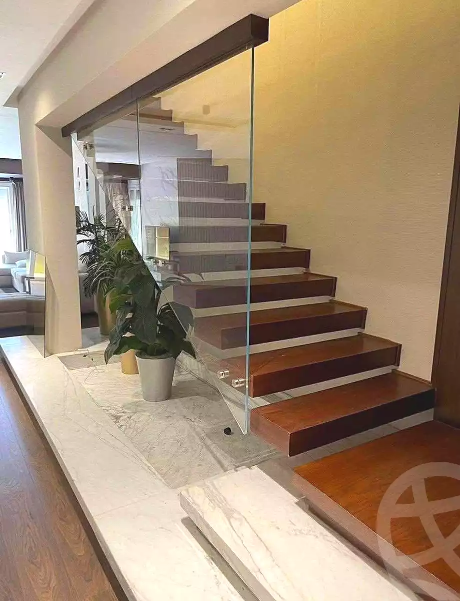 https://aqarmap.com.eg/en/listing/7218789-for-sale-cairo-new-cairo-compounds-el-patio-town-compound-la-vista