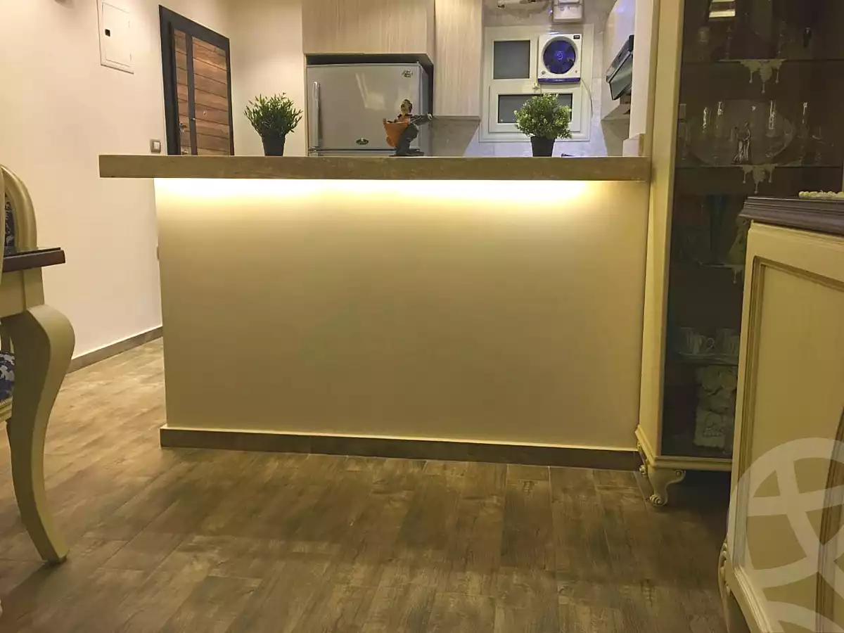 https://aqarmap.com.eg/en/listing/7218874-for-sale-cairo-new-cairo-compounds-el-ashrafia